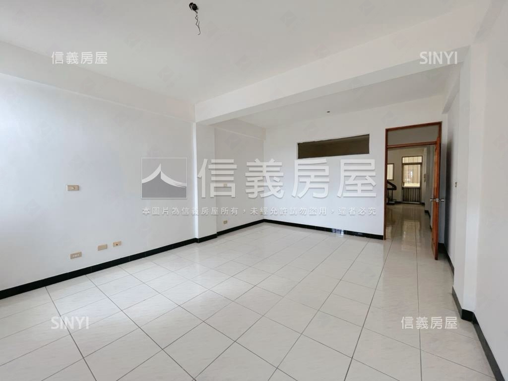 鹽行重劃旁大坪數透天店住房屋室內格局與周邊環境
