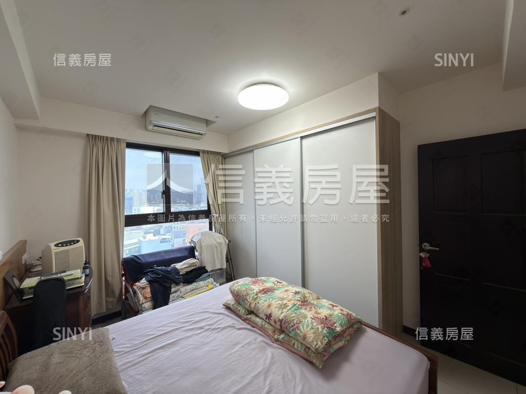 專任鴻灃ＡＲＴ高樓層美宅房屋室內格局與周邊環境