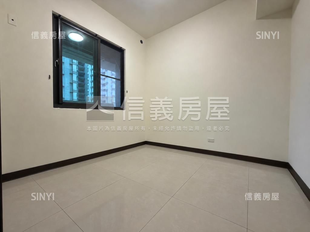 獨家明華校園景觀四房平車房屋室內格局與周邊環境