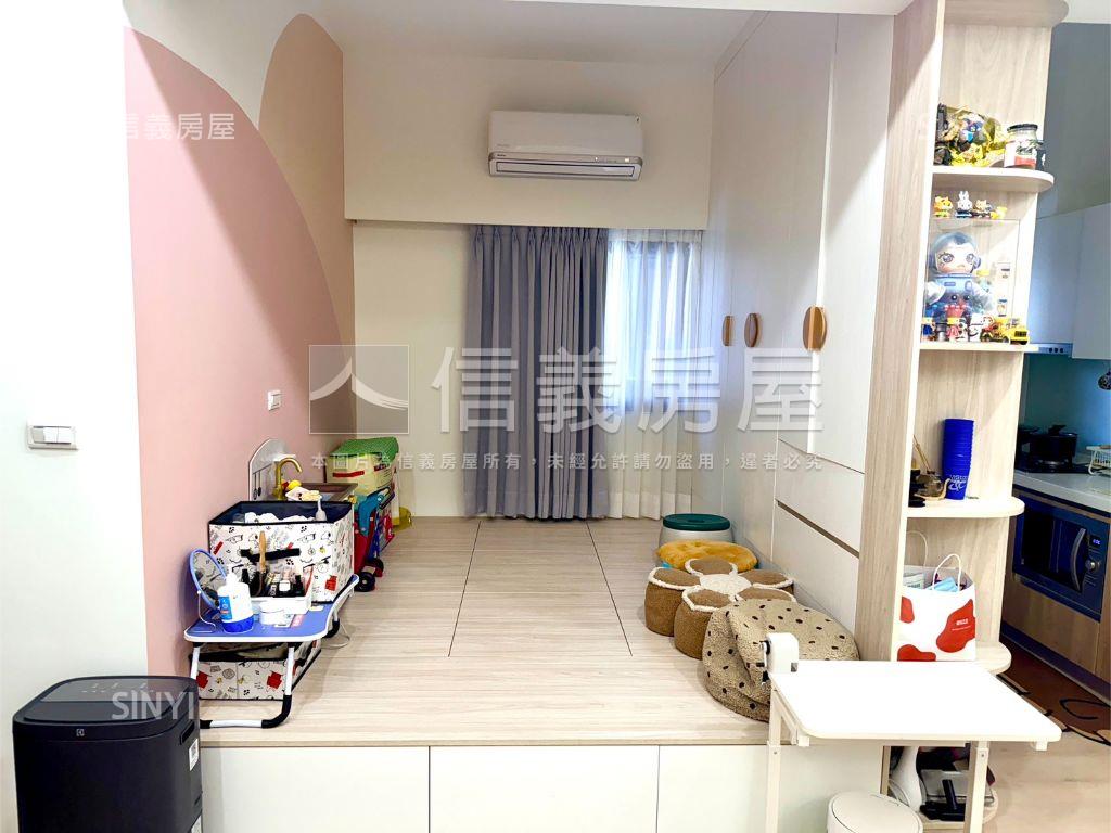 欣世代輕奢兩房車位房屋室內格局與周邊環境