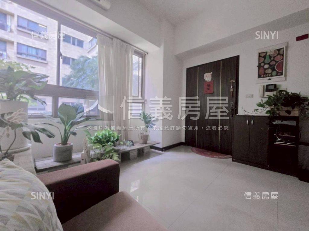 法國賞優美三房房屋室內格局與周邊環境