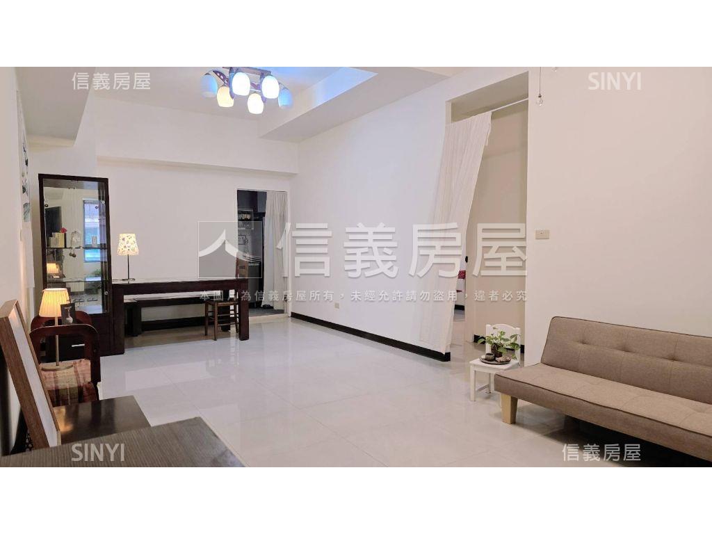 法國賞優美三房房屋室內格局與周邊環境