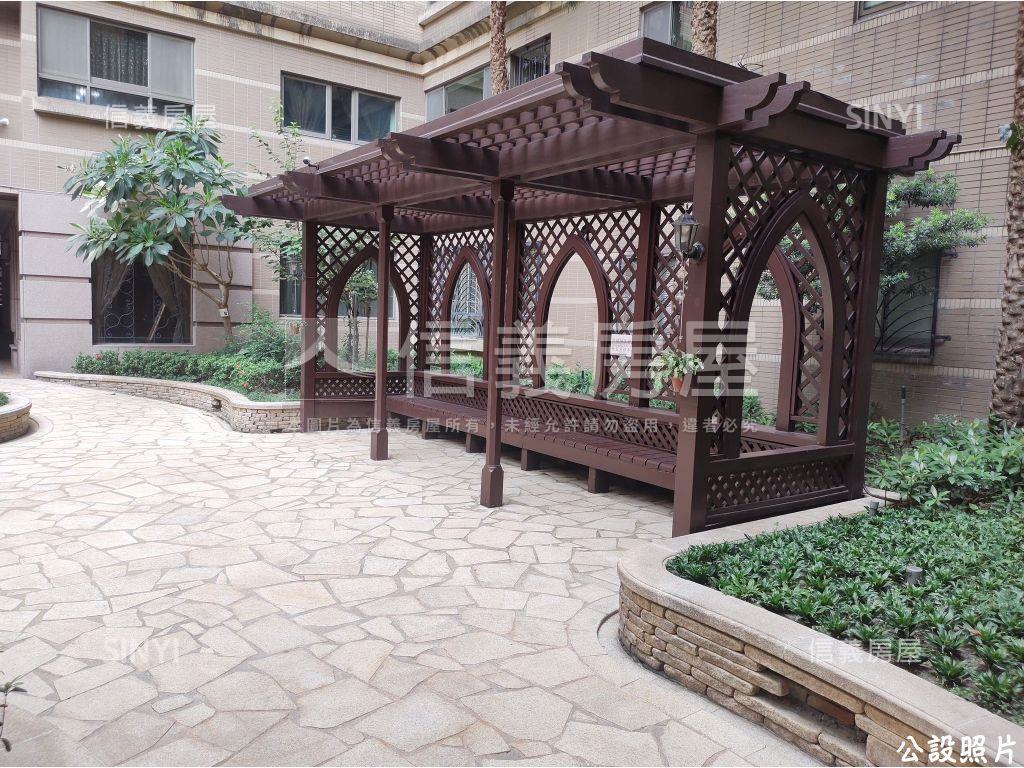 法國賞優美三房房屋室內格局與周邊環境