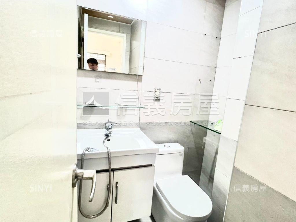 稀有純住華廈三房房屋室內格局與周邊環境