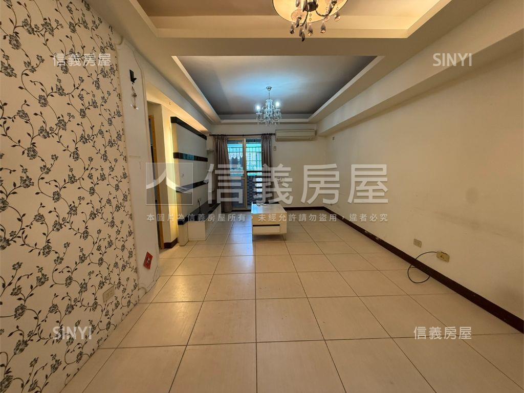 早安衛道三房車位房屋室內格局與周邊環境