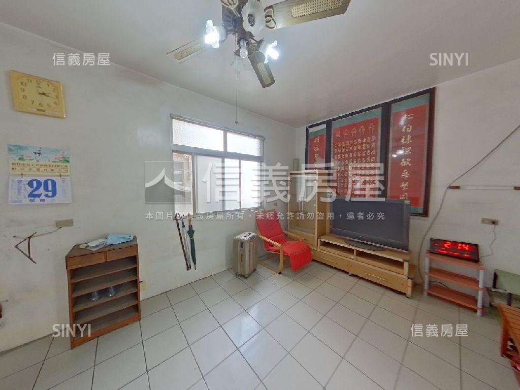 專委近大遠百大４房房屋室內格局與周邊環境