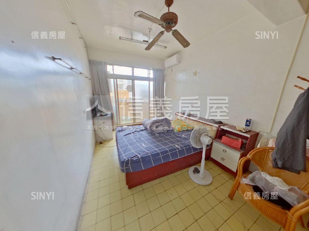 專委近大遠百大４房房屋室內格局與周邊環境