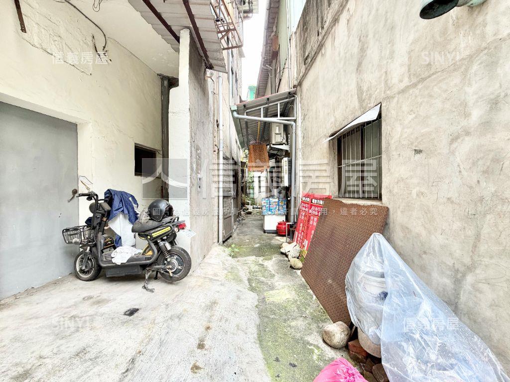 吃市！敦和財神燙金大店面房屋室內格局與周邊環境