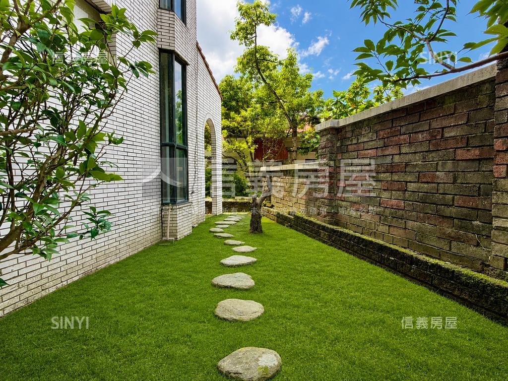 長春路邊間採光大透天房屋室內格局與周邊環境