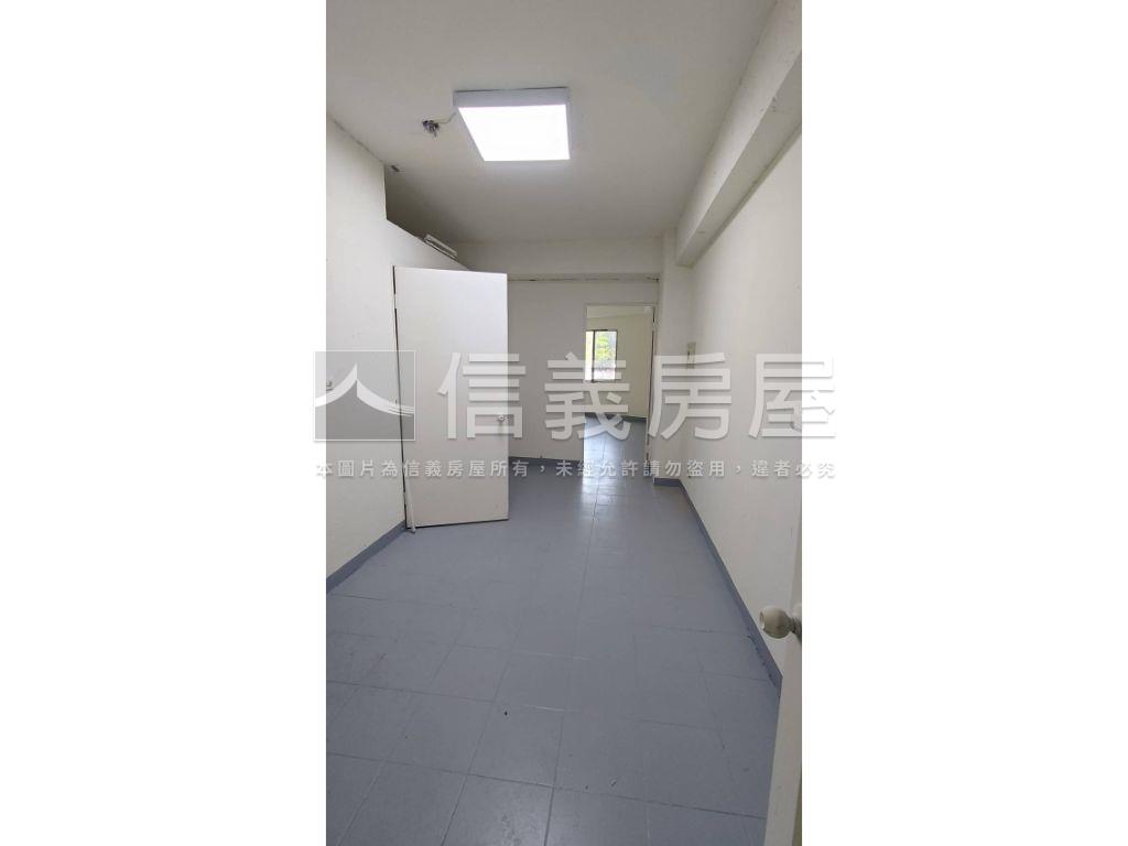 近南紡東寧大坪店面房屋室內格局與周邊環境