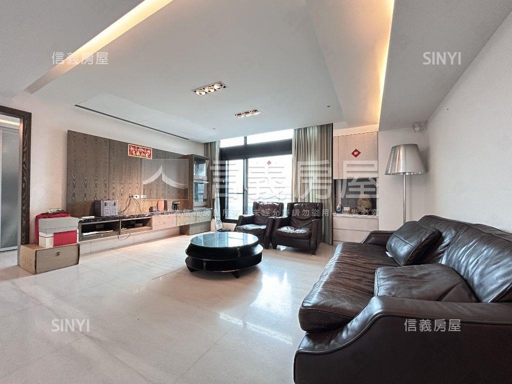 台大敦品ＳＲＣ鋼骨樓中樓房屋室內格局與周邊環境