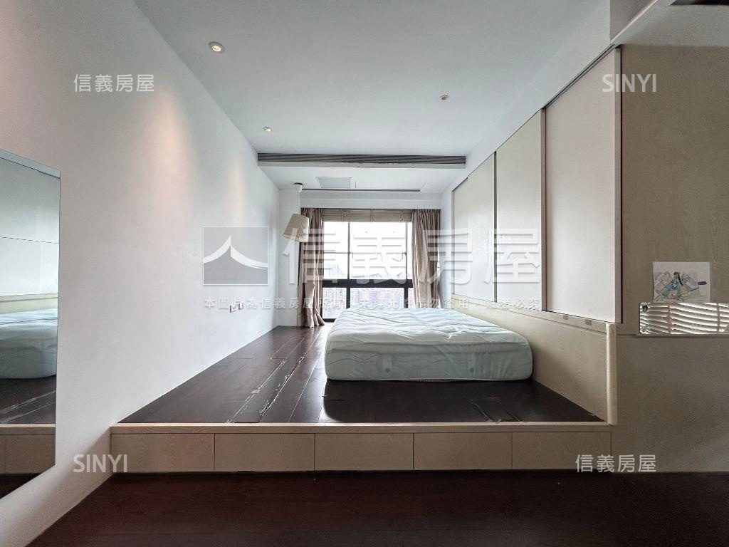 台大敦品ＳＲＣ鋼骨樓中樓房屋室內格局與周邊環境