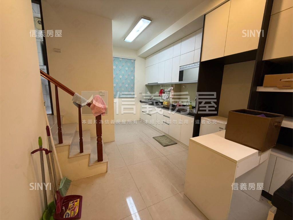 北太平育誠街臨路透天房屋室內格局與周邊環境