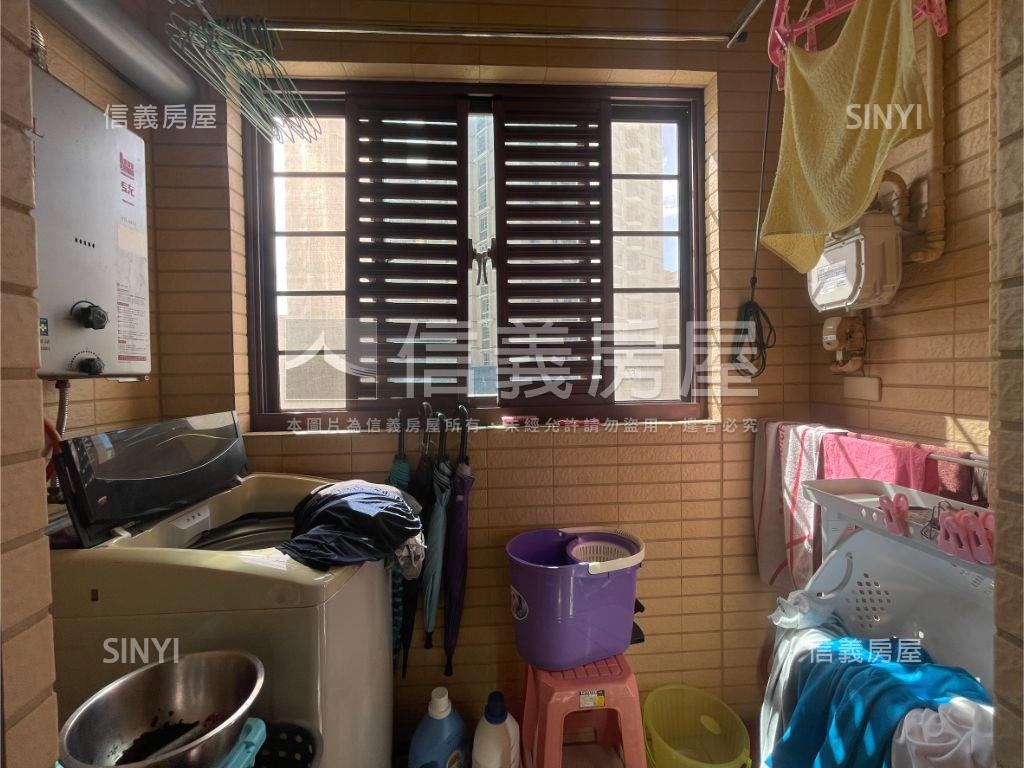 傑士堡邊間採光三房房屋室內格局與周邊環境