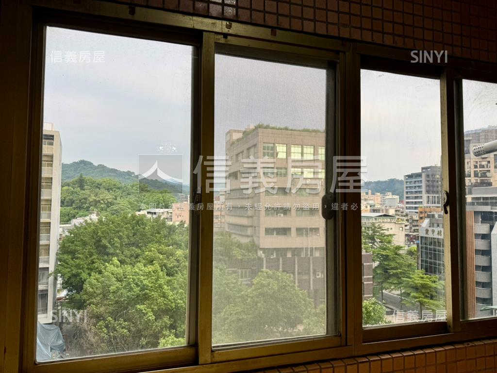 都會名園後棟林蔭景觀房屋室內格局與周邊環境