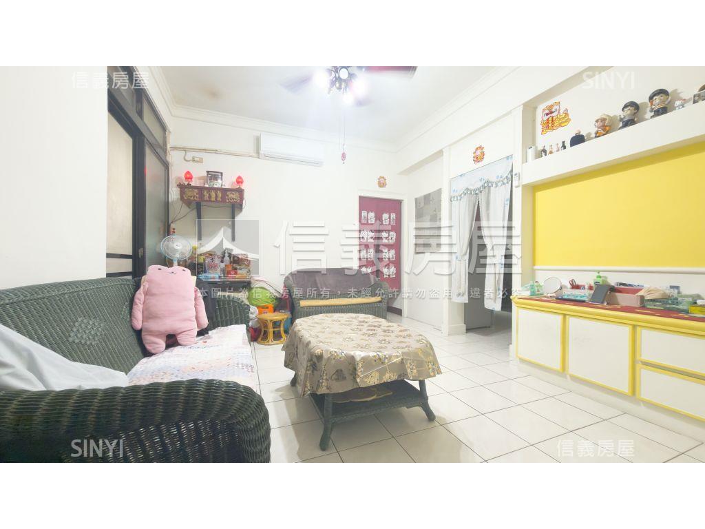 稀有釋出新莊街華廈房屋室內格局與周邊環境