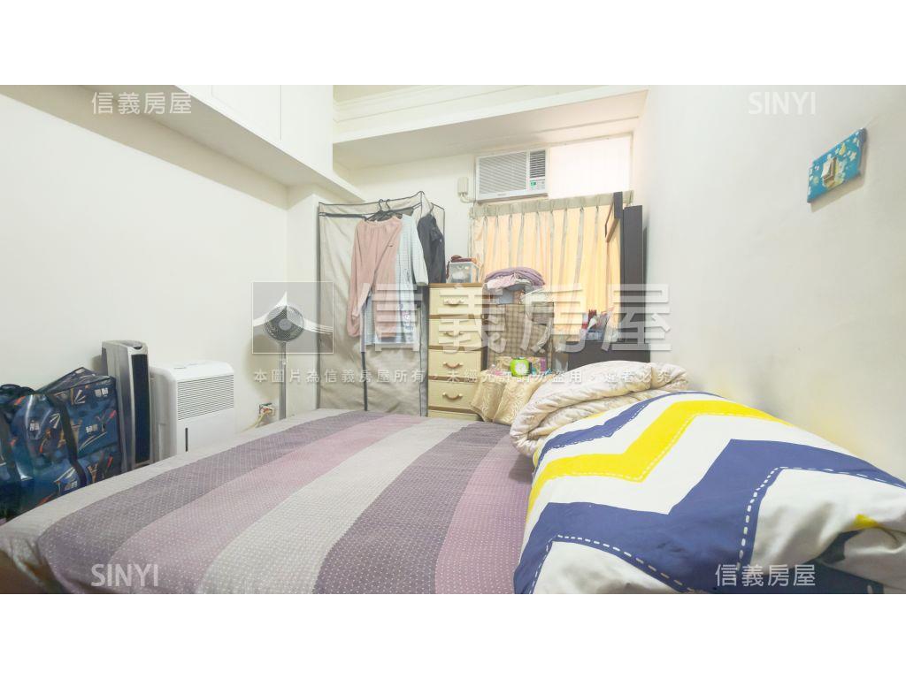 稀有釋出新莊街華廈房屋室內格局與周邊環境