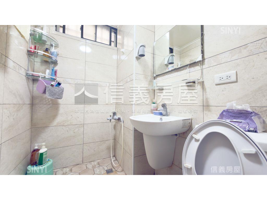 稀有釋出新莊街華廈房屋室內格局與周邊環境