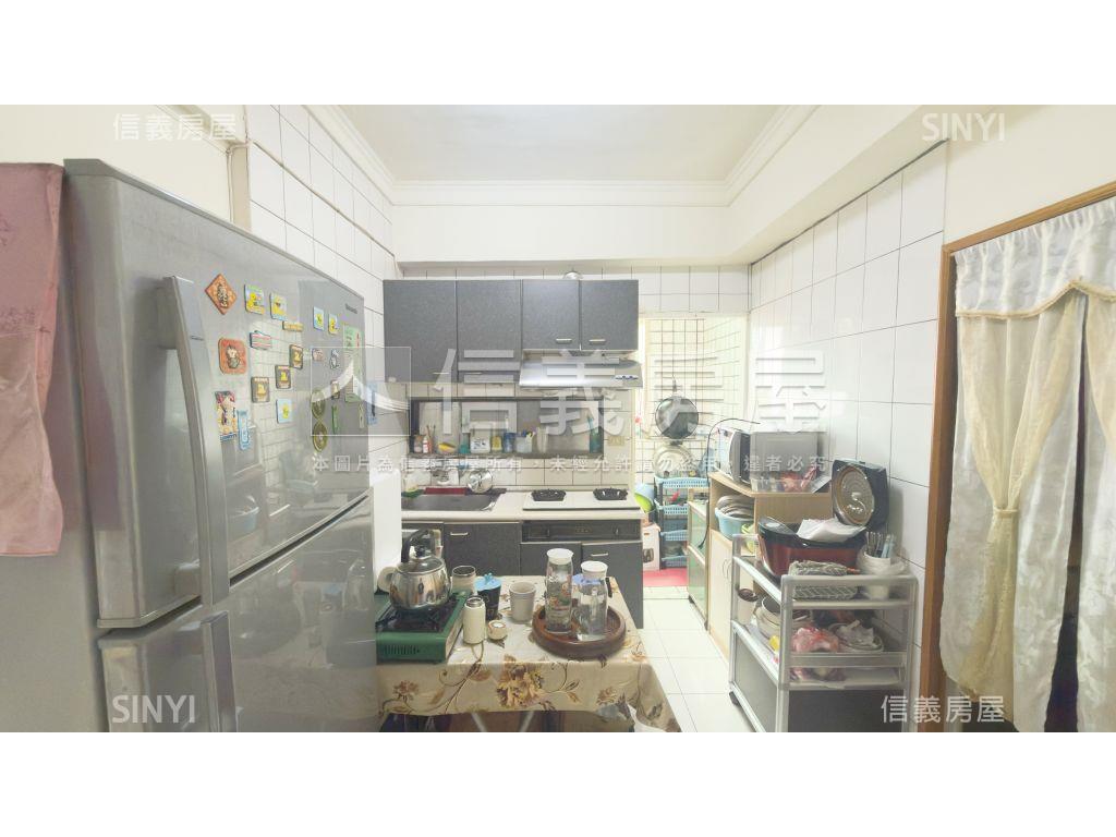 稀有釋出新莊街華廈房屋室內格局與周邊環境