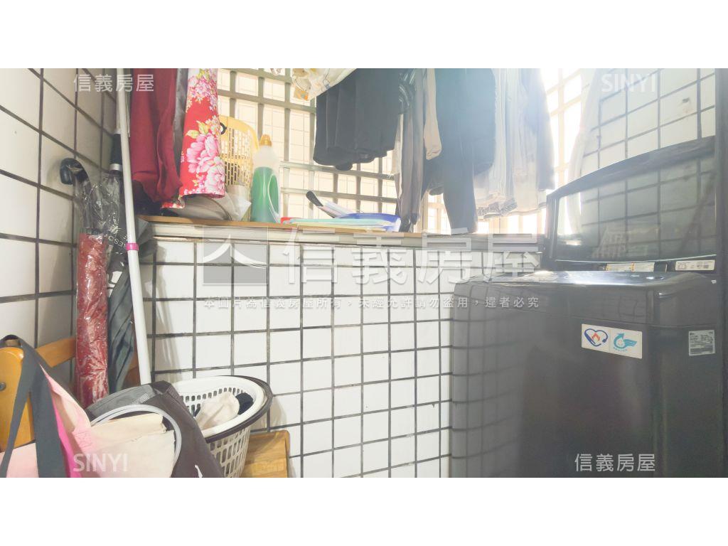 稀有釋出新莊街華廈房屋室內格局與周邊環境