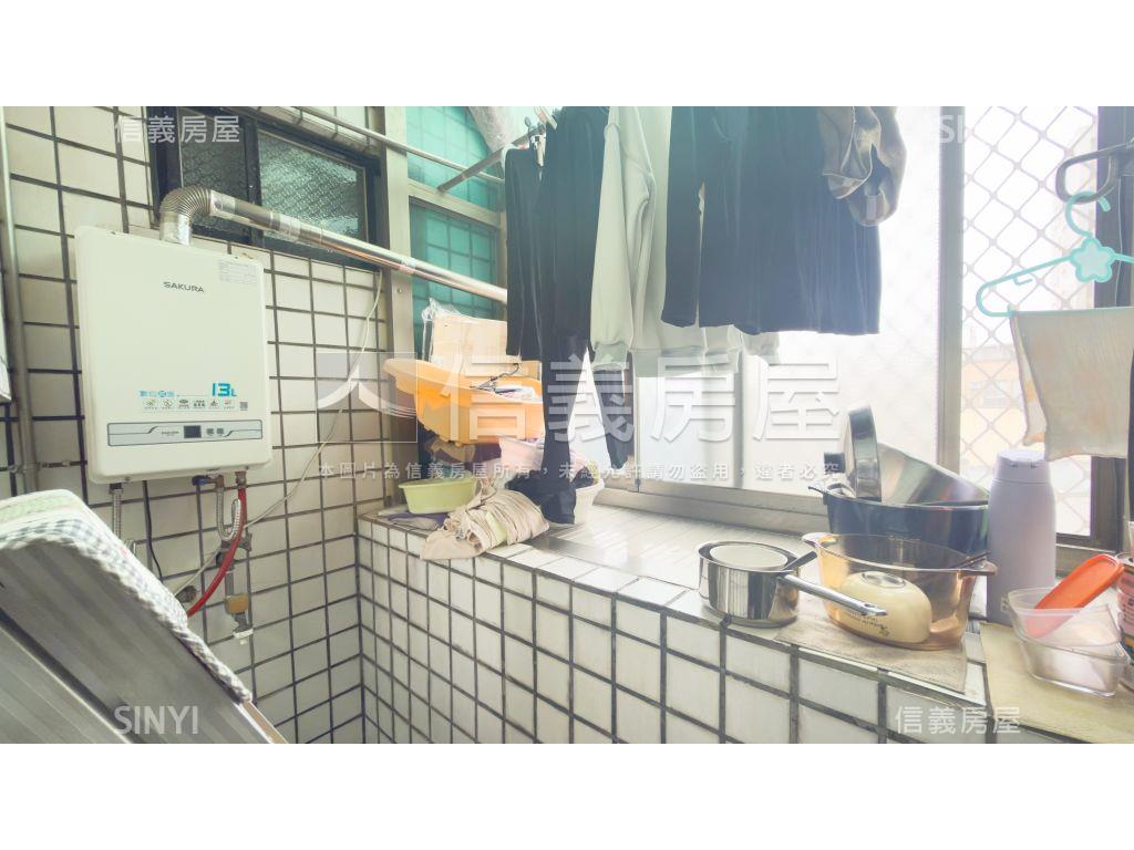 稀有釋出新莊街華廈房屋室內格局與周邊環境