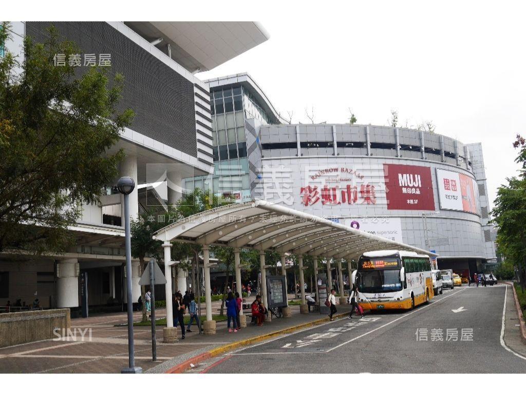 【高鐵精選】山景採光３房房屋室內格局與周邊環境