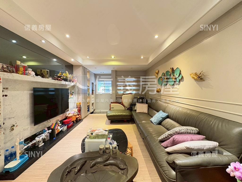 信義庭院一樓●有車庫房屋室內格局與周邊環境
