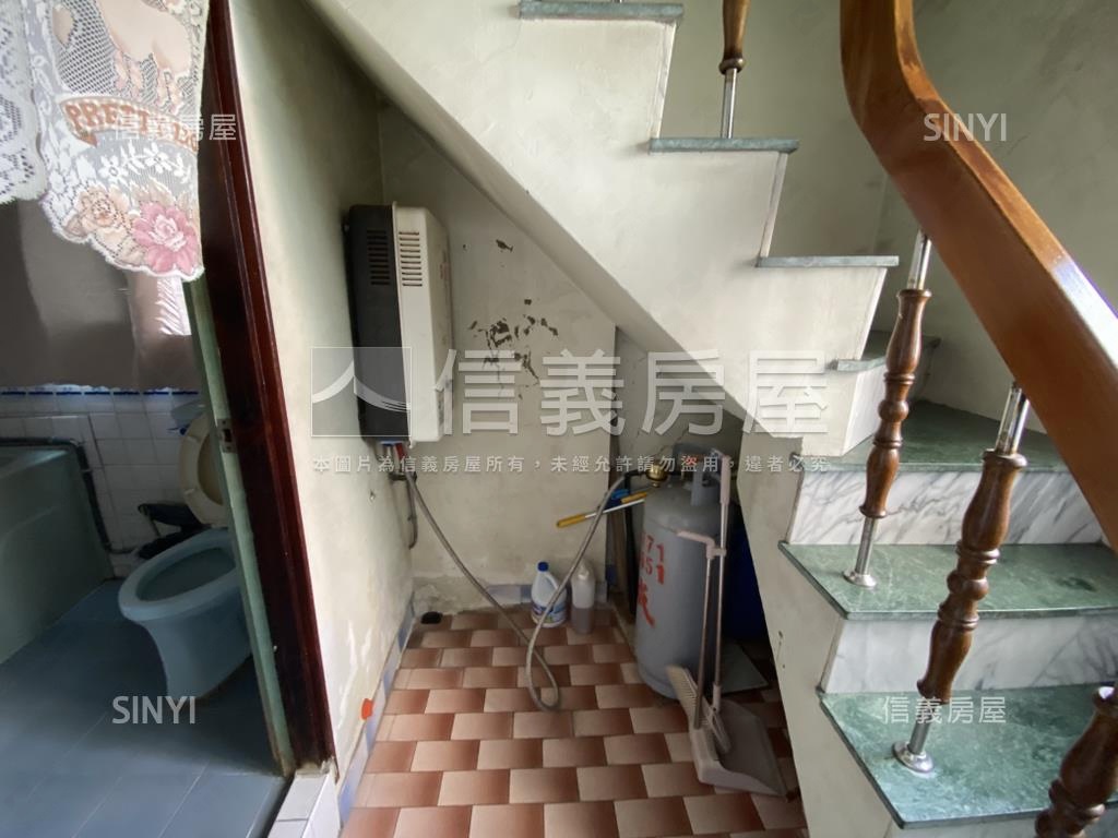 安北郵局旁石門段土地房屋室內格局與周邊環境