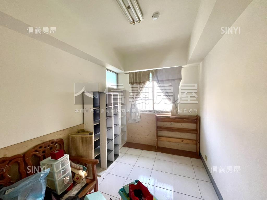 都會公園站美３房房屋室內格局與周邊環境