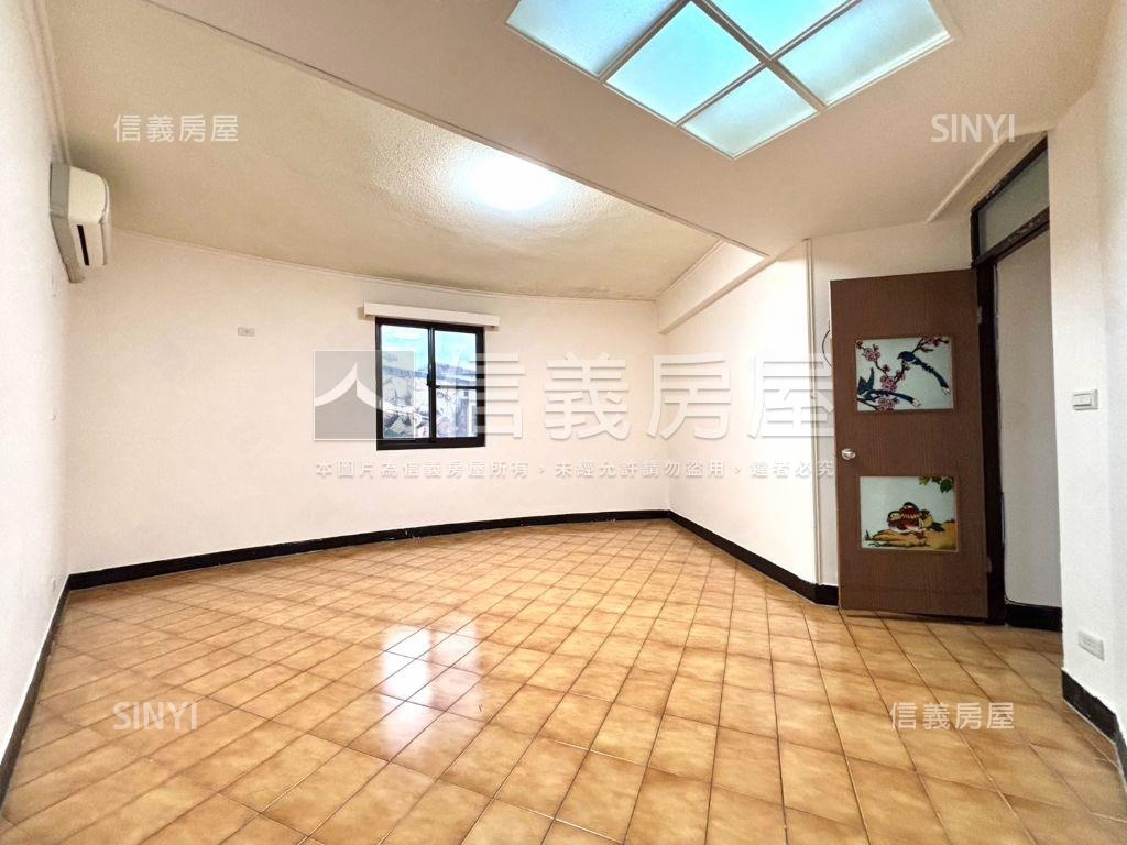 一層一戶邊間大空間房屋室內格局與周邊環境