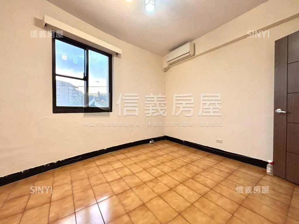 一層一戶邊間大空間房屋室內格局與周邊環境