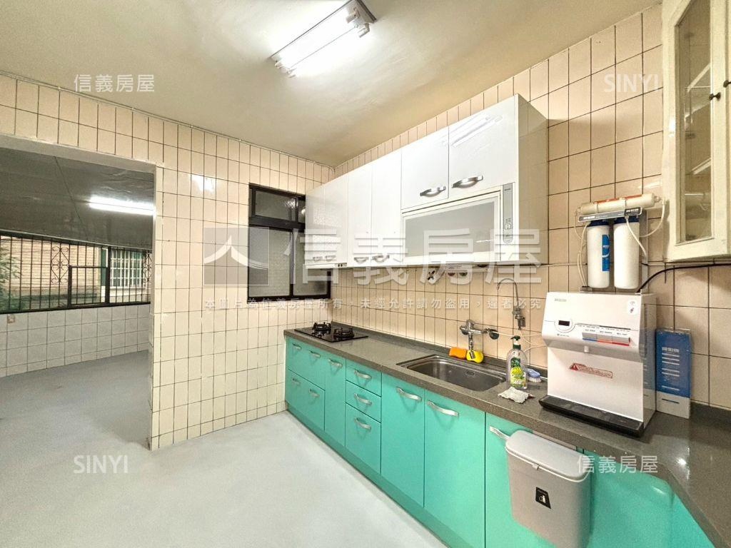 一層一戶邊間大空間房屋室內格局與周邊環境