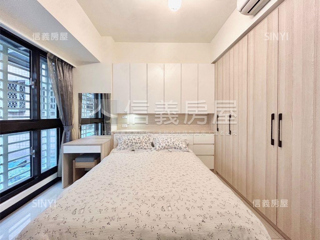 巴黎時尚美裝潢兩房有車位房屋室內格局與周邊環境