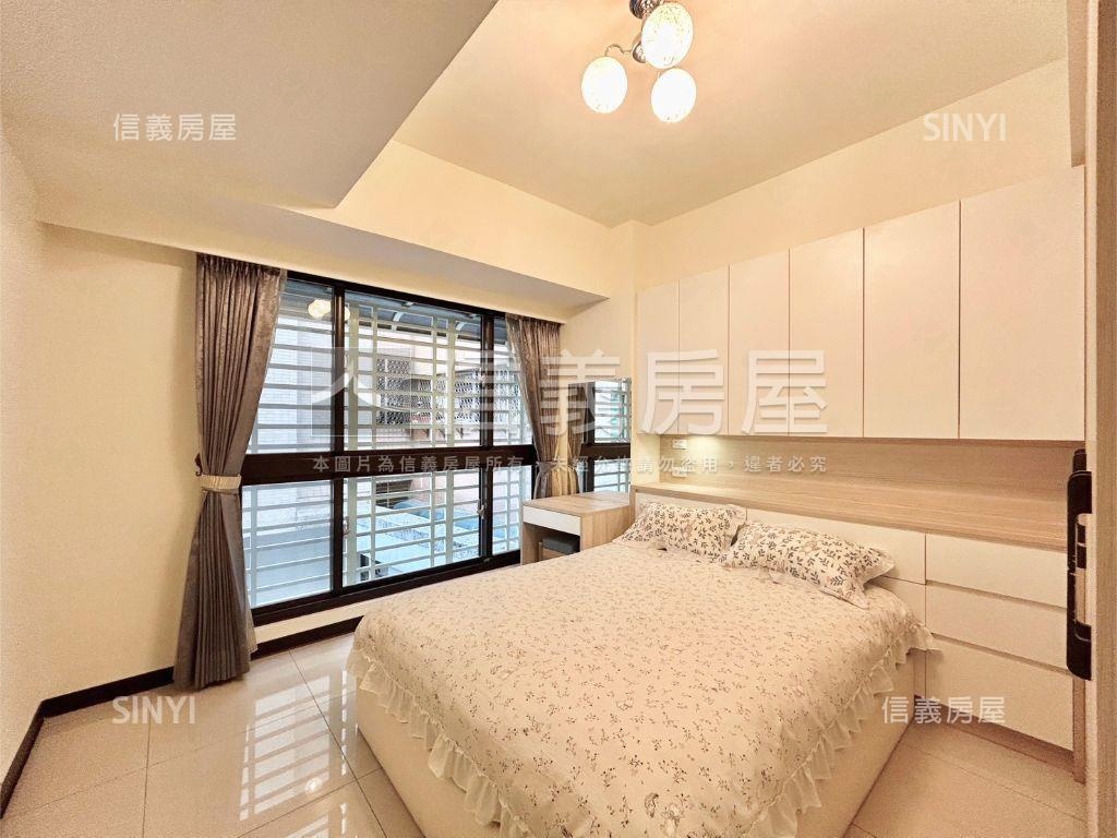 巴黎時尚美裝潢兩房有車位房屋室內格局與周邊環境