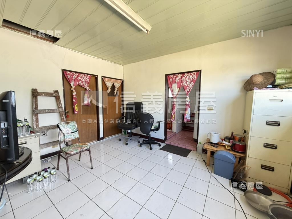 邊間三面採光頂加佳房屋室內格局與周邊環境