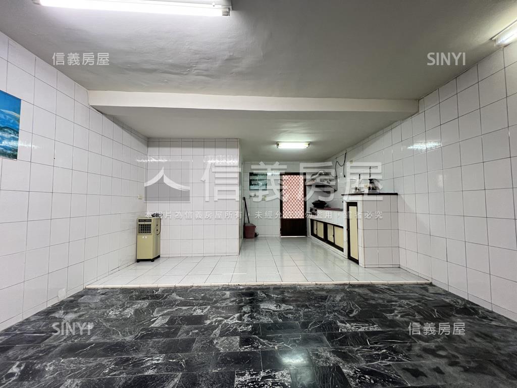 瑞隆東路靚美透天房屋室內格局與周邊環境