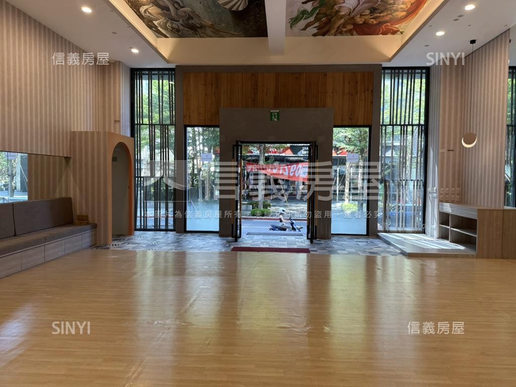 內科近捷運金店面房屋室內格局與周邊環境