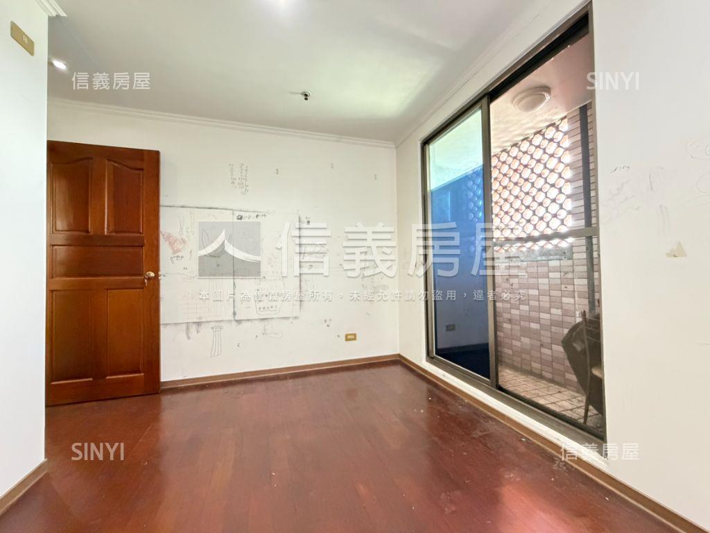 近中國醫｜松鶴名門三房房屋室內格局與周邊環境