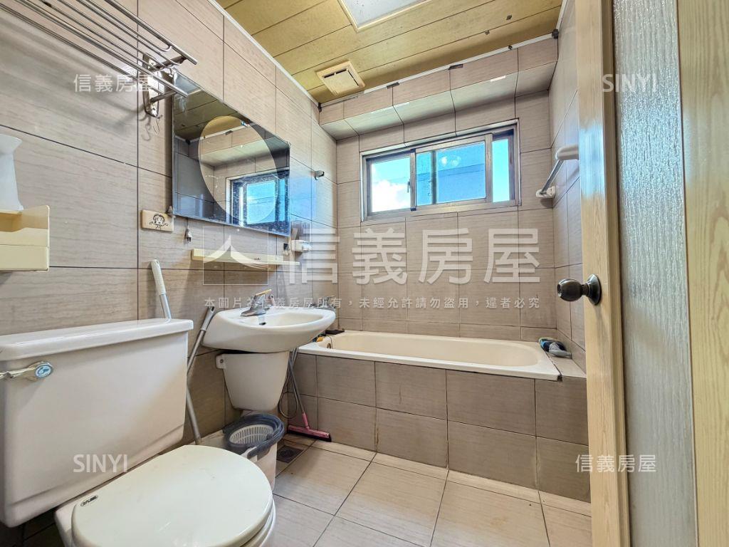 近中國醫｜松鶴名門三房房屋室內格局與周邊環境