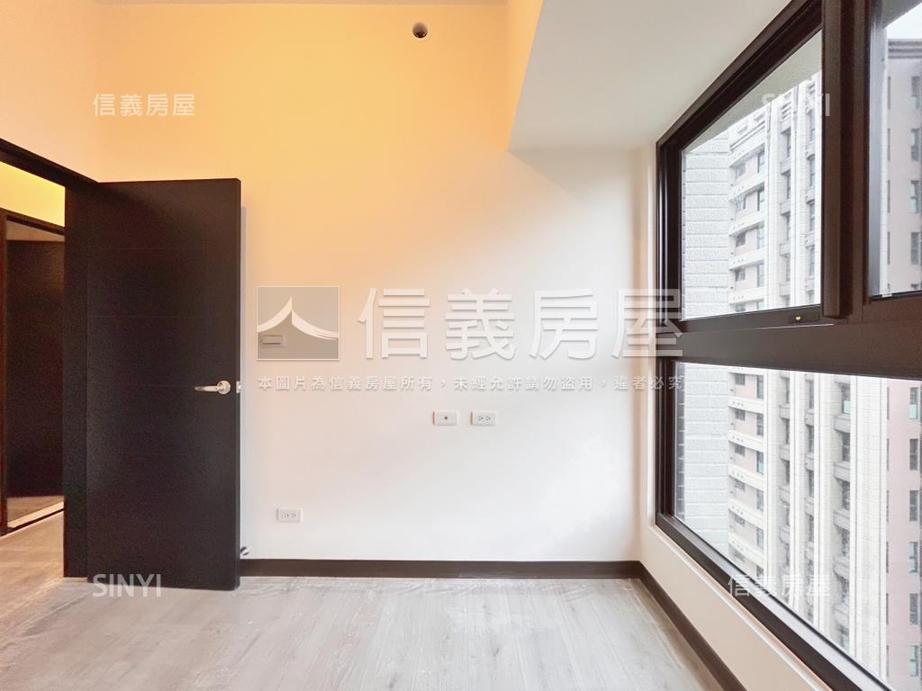 快樂理享成三房車位房屋室內格局與周邊環境