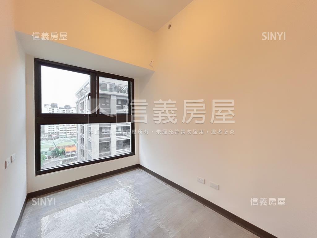 快樂理享成三房車位房屋室內格局與周邊環境