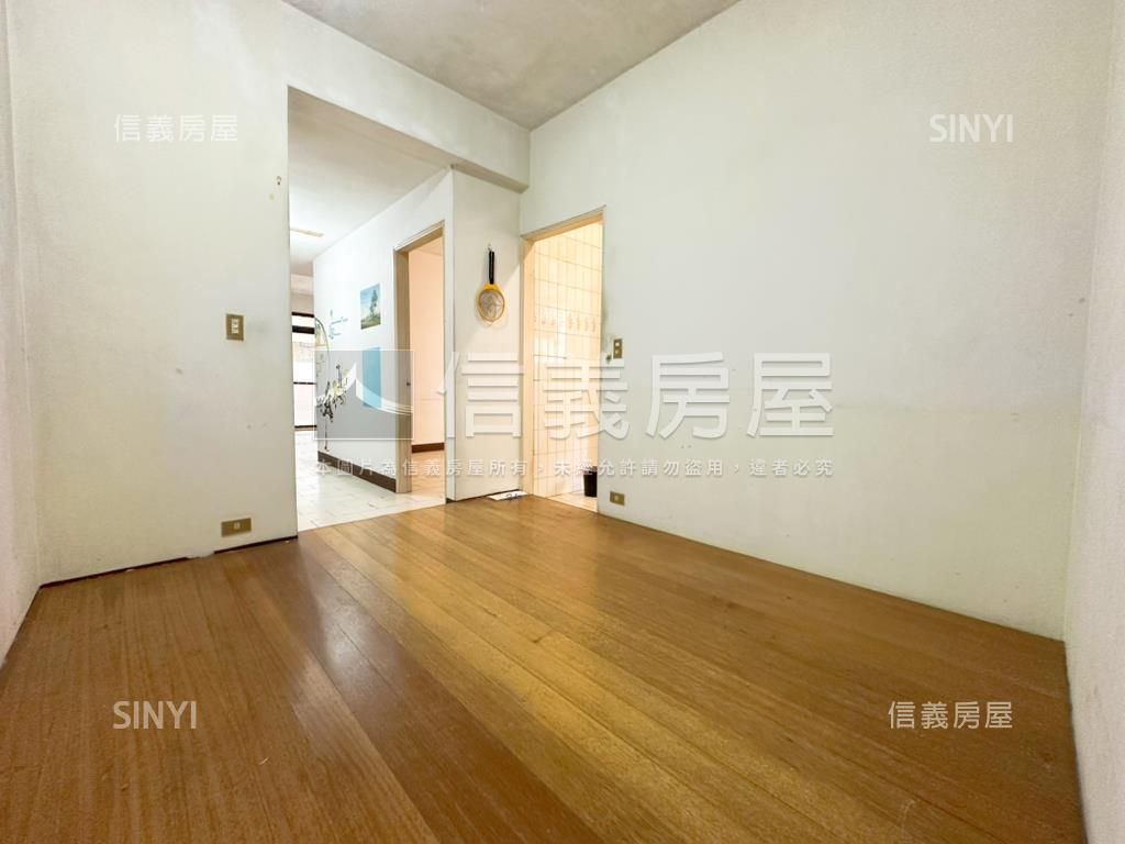 四號公園黃金三樓房屋室內格局與周邊環境