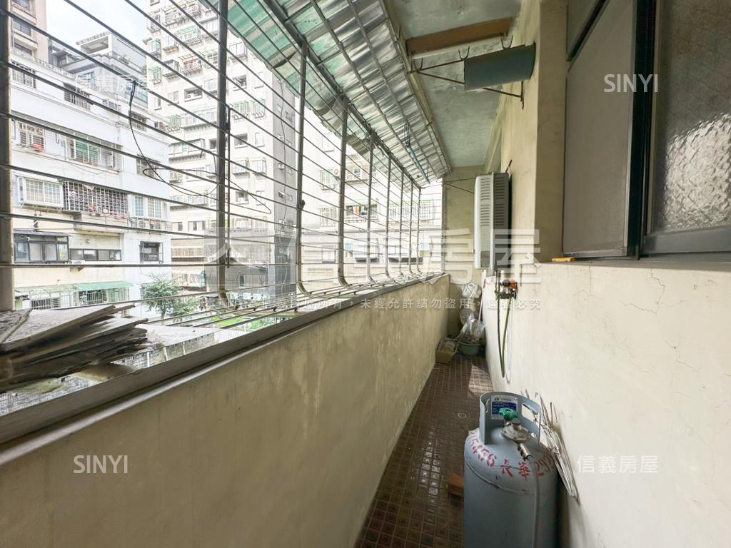 四號公園黃金三樓房屋室內格局與周邊環境