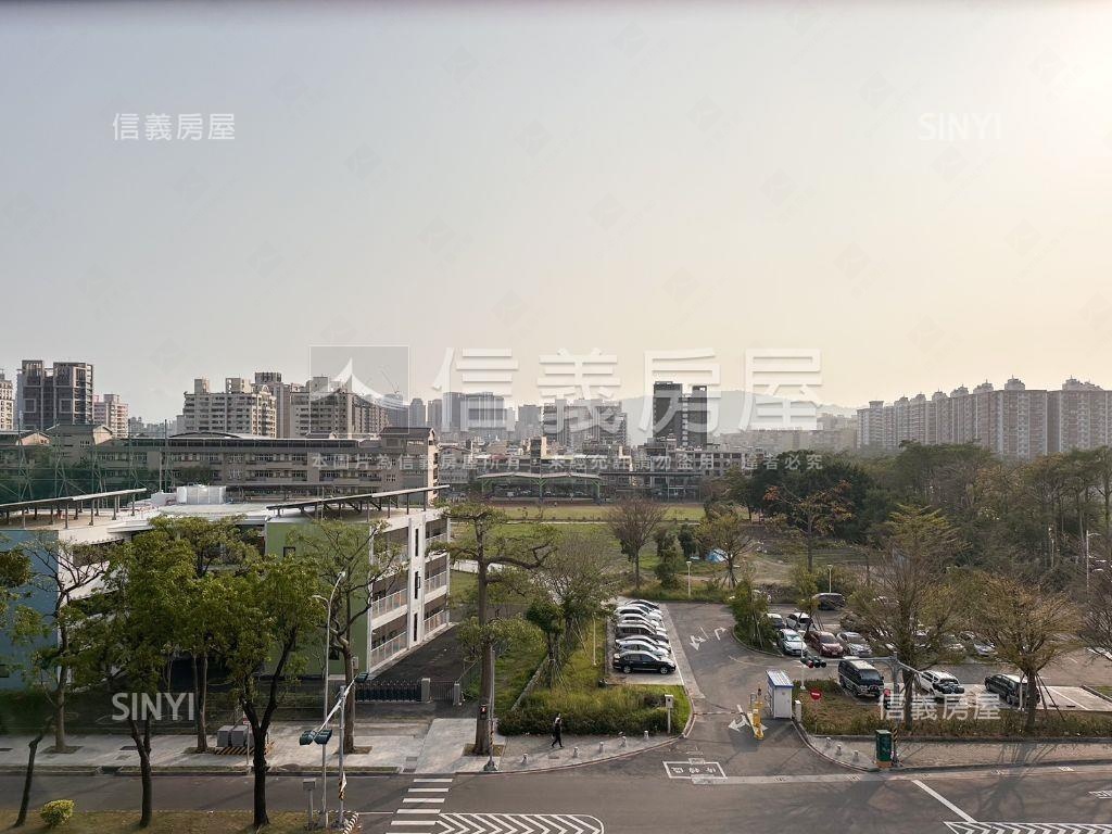 棋琴文蓮苑蓮潭景四房平車房屋室內格局與周邊環境