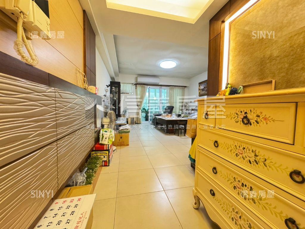有景觀近誠品四房豪邸房屋室內格局與周邊環境
