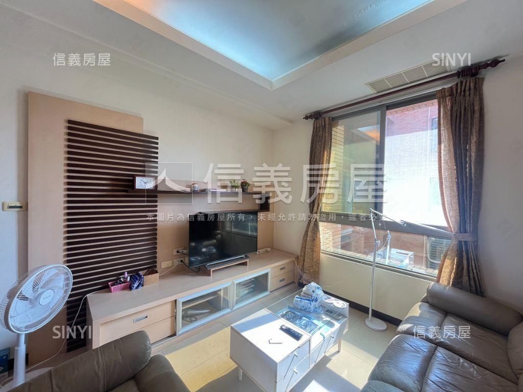 甜蜜家庭高樓層美宅平車房屋室內格局與周邊環境