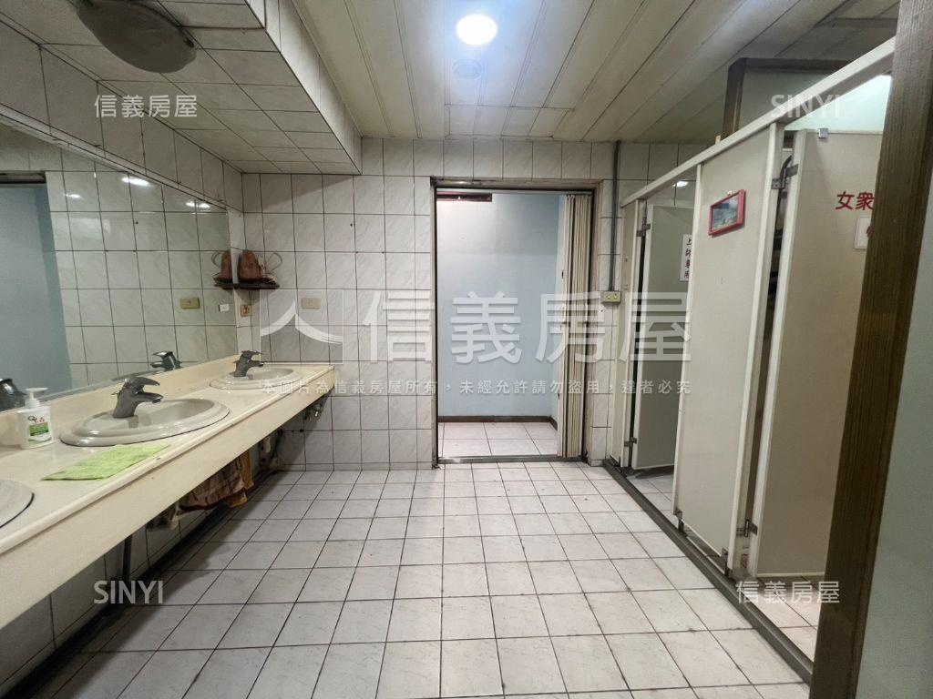 江子翠捷運辦公室房屋室內格局與周邊環境