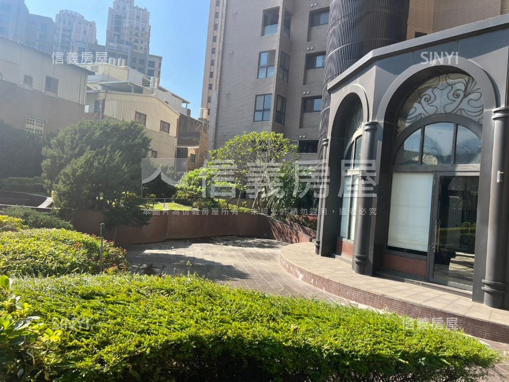 品藏星河麗露台戶房屋室內格局與周邊環境