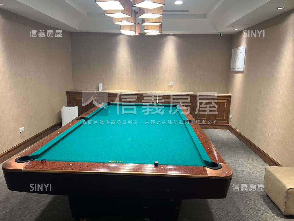 品藏星河麗露台戶房屋室內格局與周邊環境