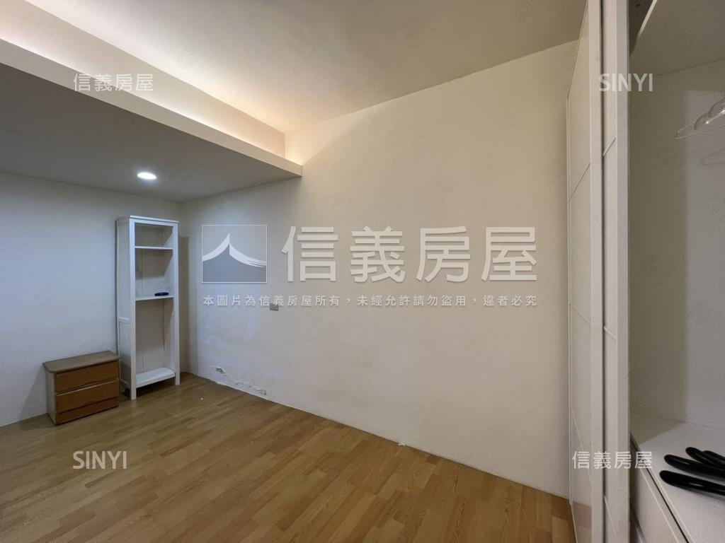 近捷運美寓房屋室內格局與周邊環境